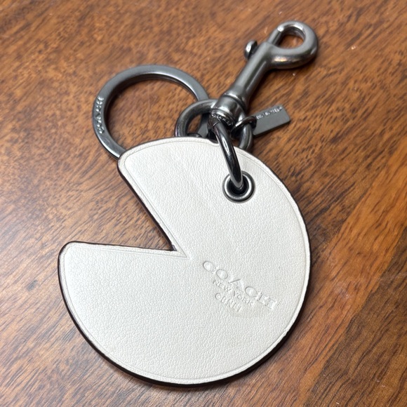 Coach Yellow Pac-Man Keychain limited edition - Picture 2 of 2